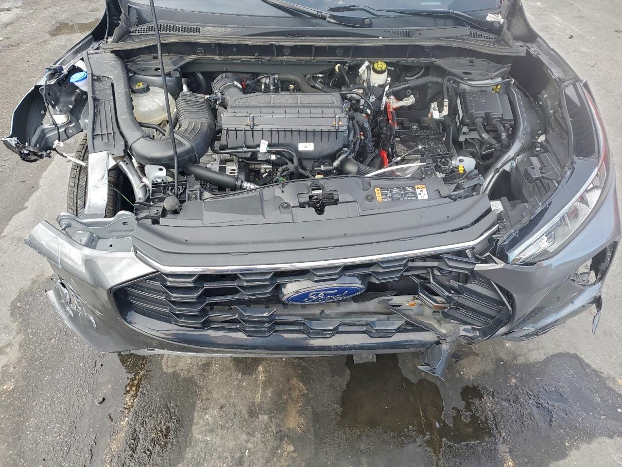 Ford Escape St Line Image 12