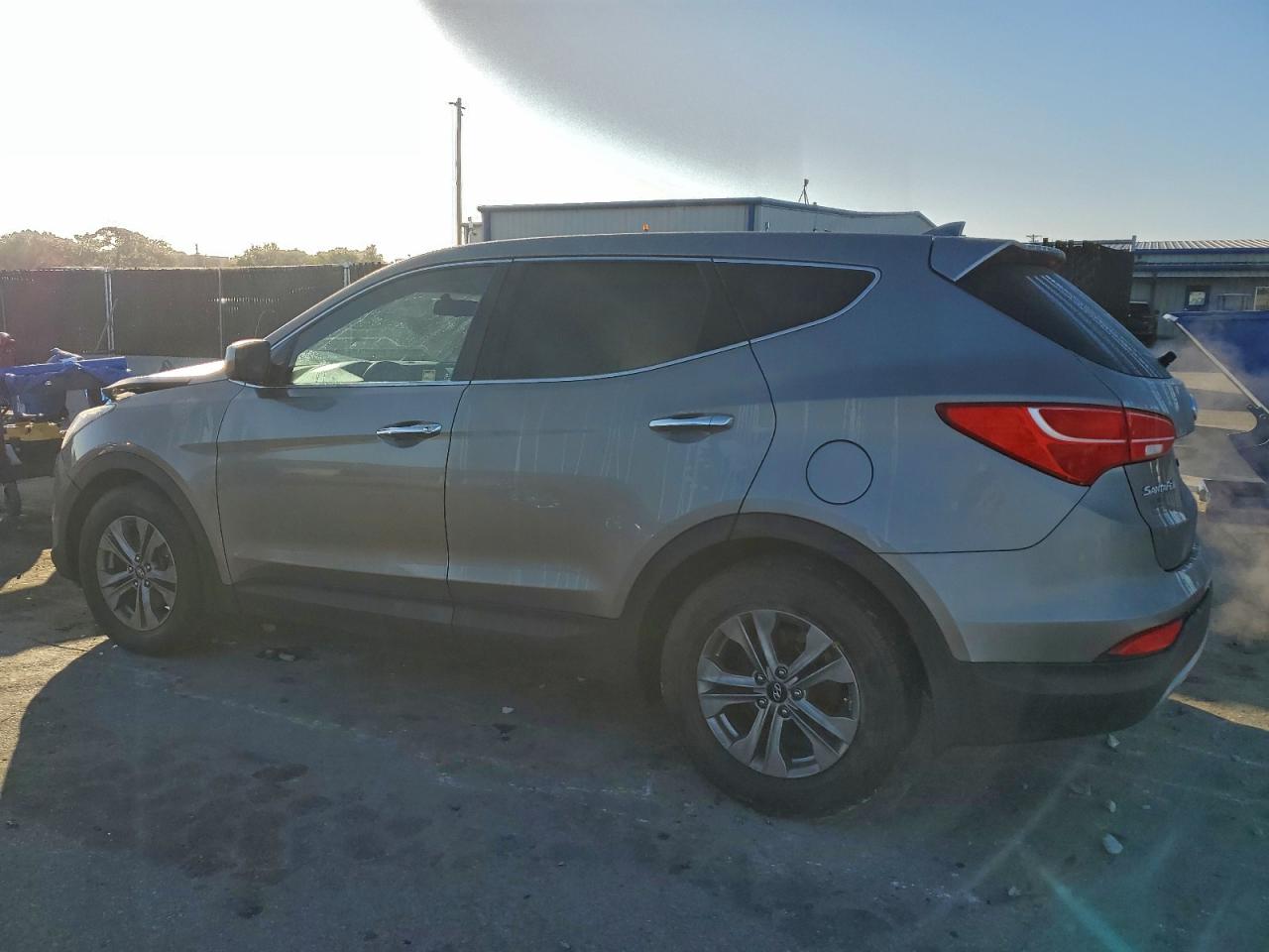 Hyundai SANTA FE Image 7