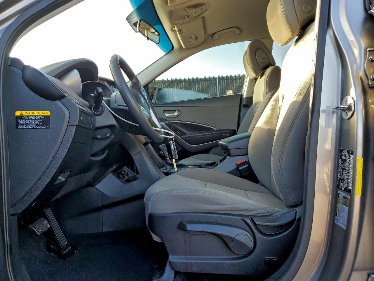 Hyundai SANTA FE Image 6