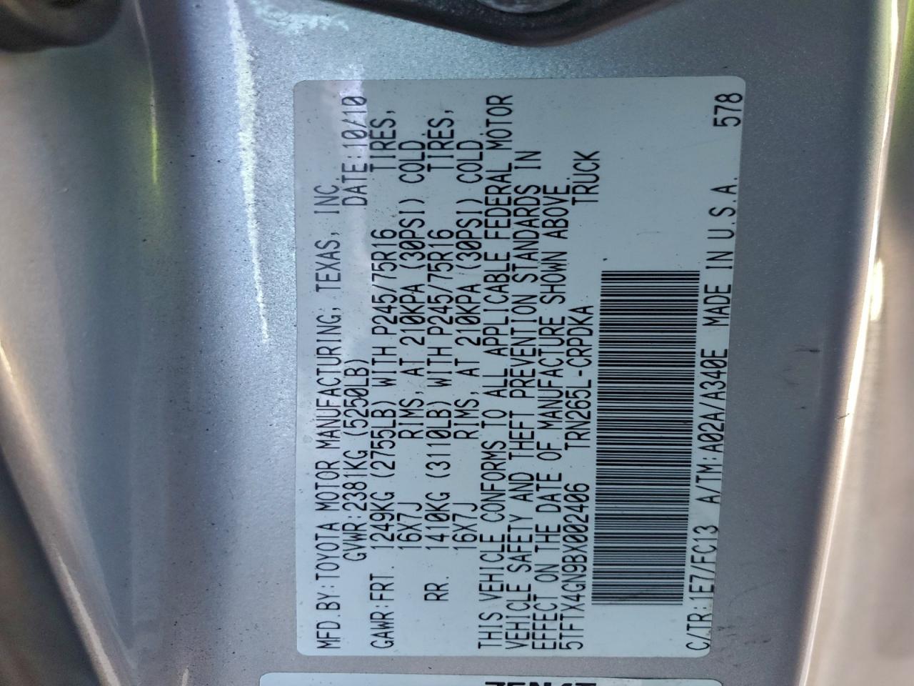 Toyota Tacoma Prerunner Access Cab Image 2