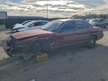  Salvage Ford Crown Vic