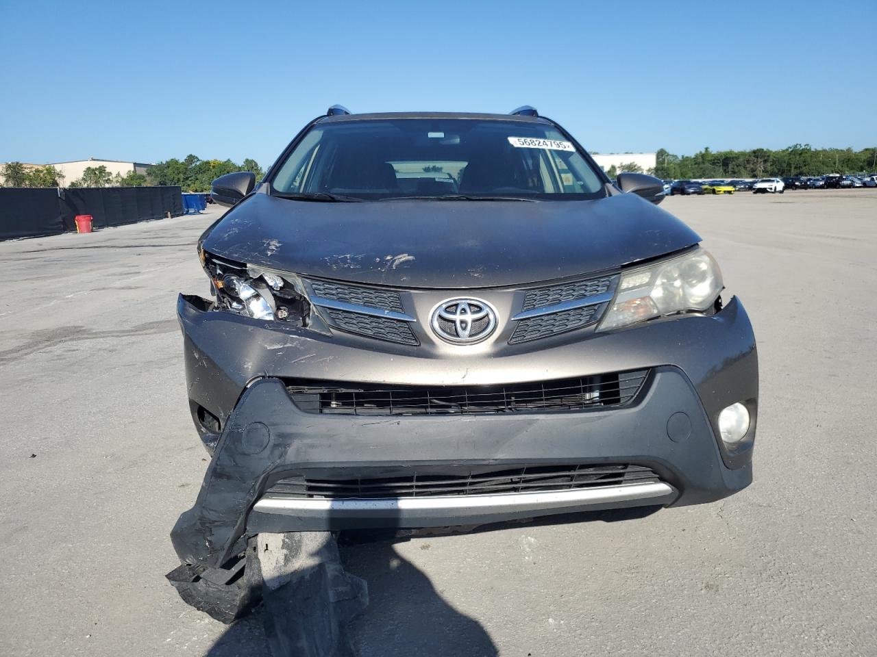 Toyota RAV4 Xle Image 3