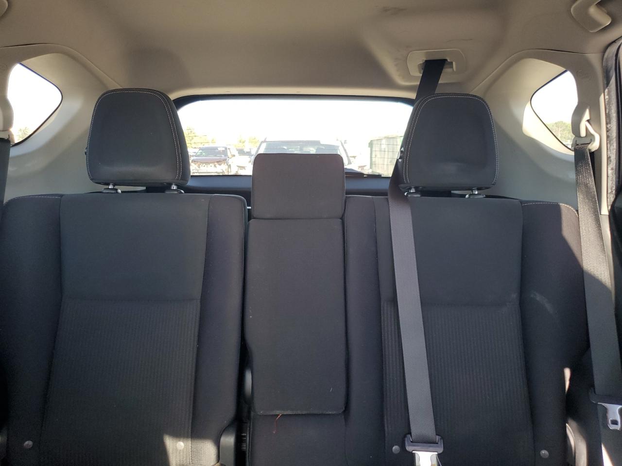 Toyota RAV4 Xle Image 11