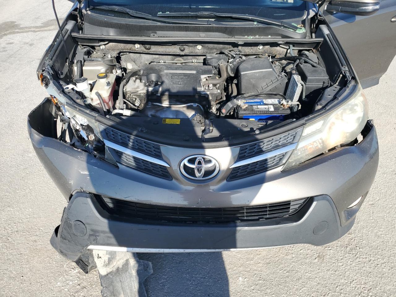 Toyota RAV4 Xle Image 13