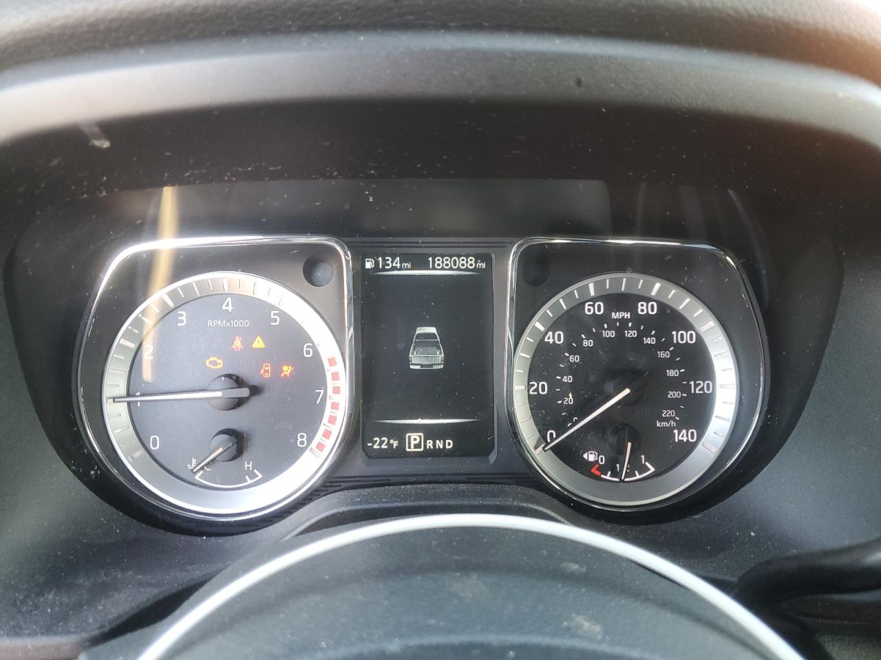 Nissan Titan Sv Image 11