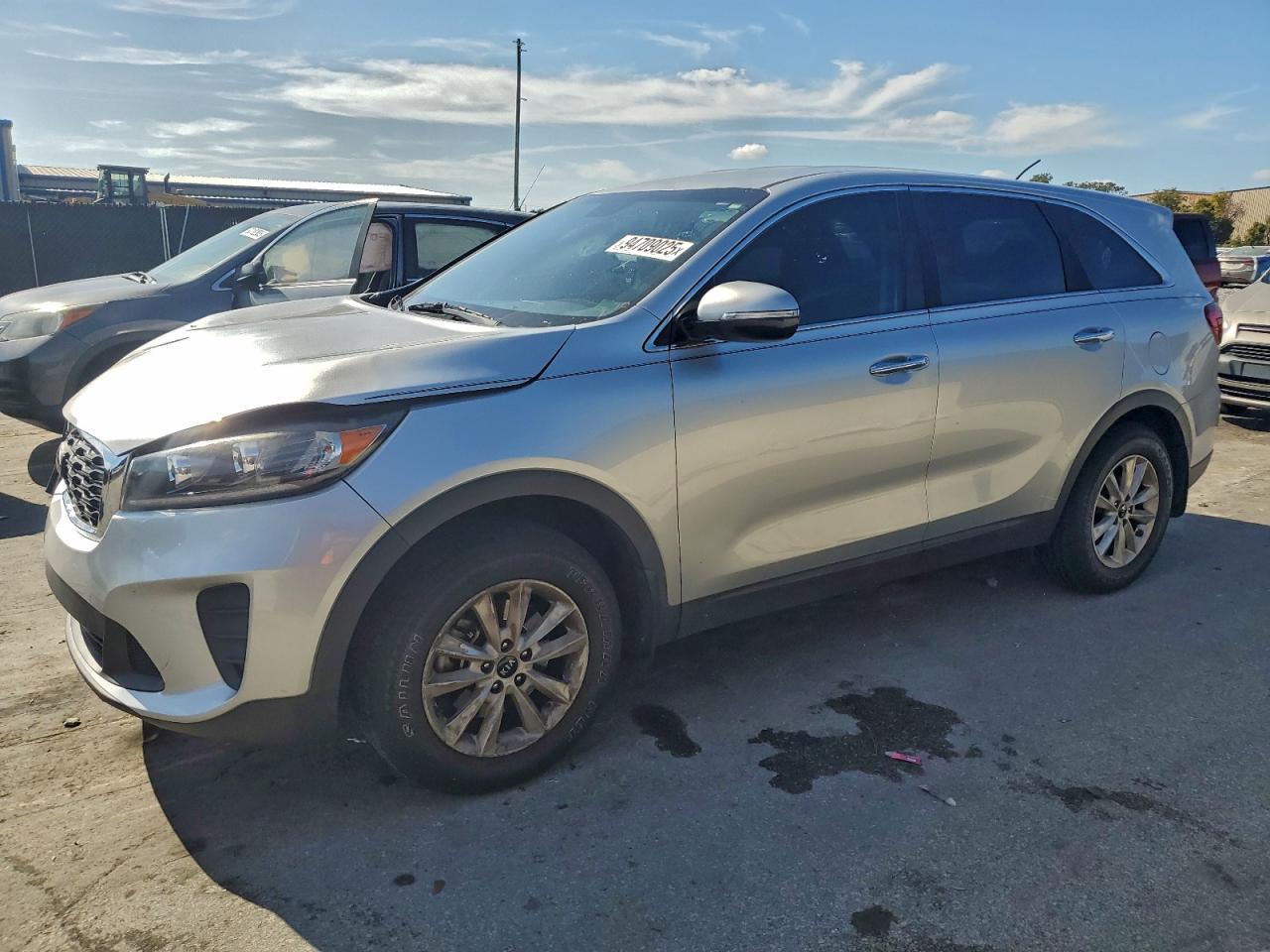 Kia Sorento L Image 1