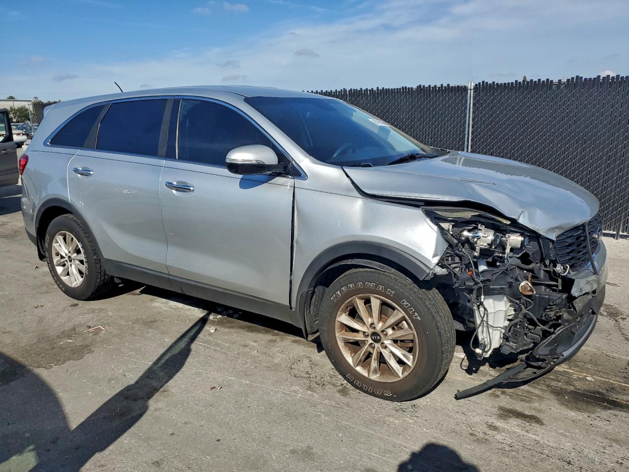 Kia Sorento L Image 13