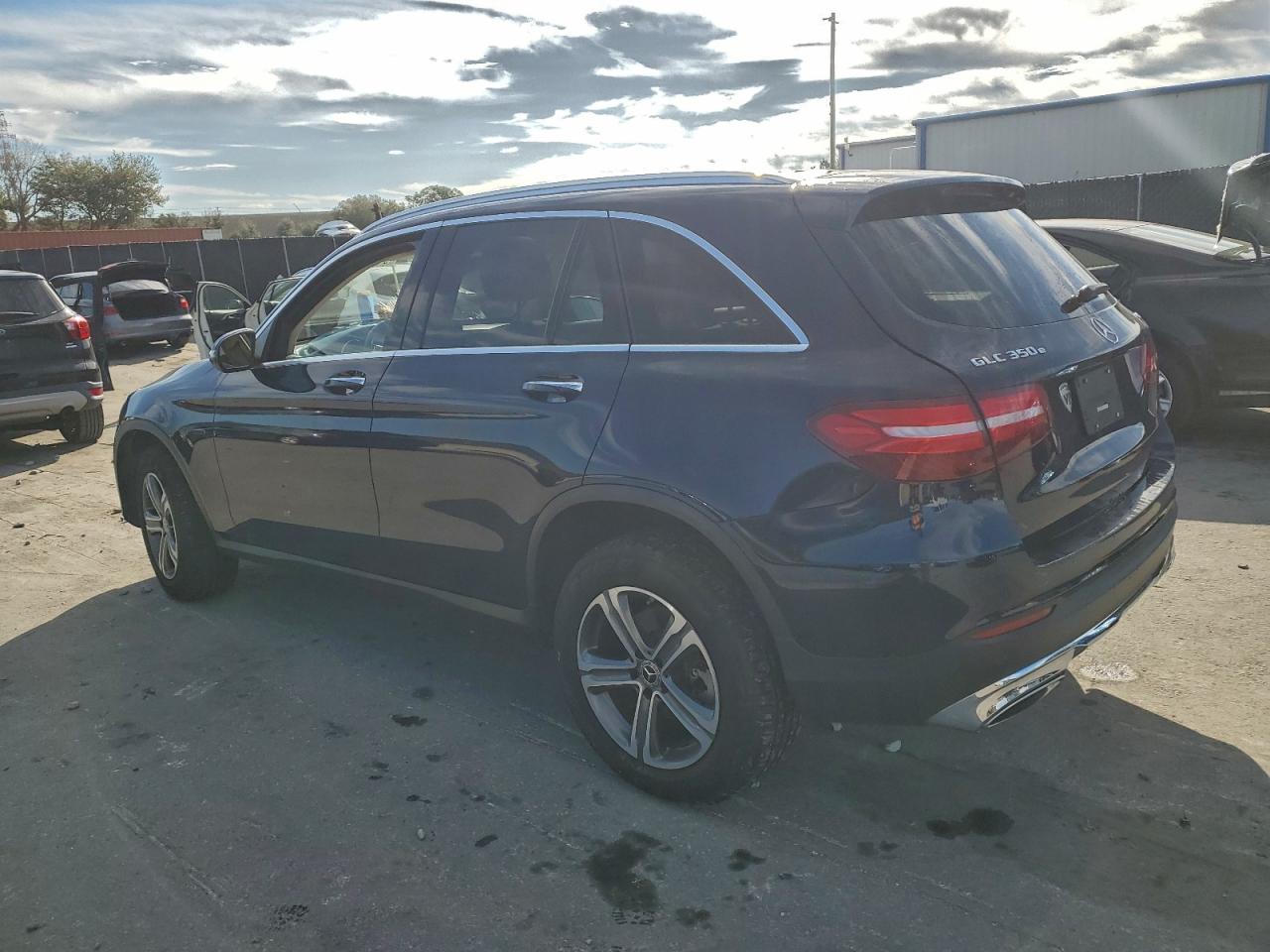 Mercedes-Benz GLC 350e Image 2