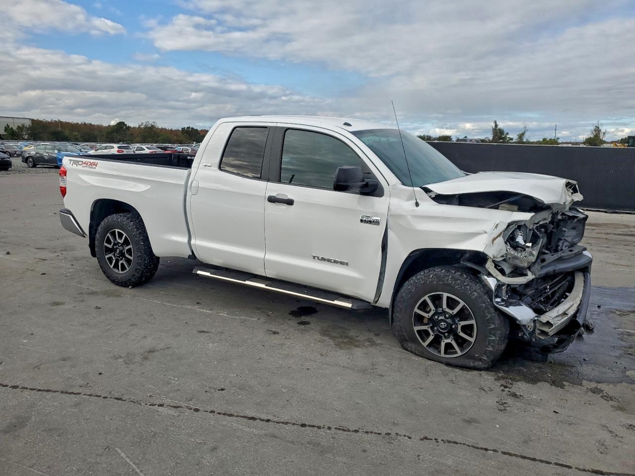 Toyota Tundra Double Cab Sr Image 4