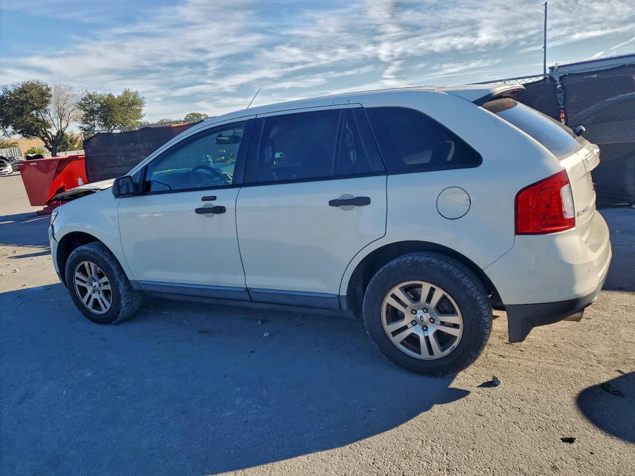 Ford Edge Se Image 3