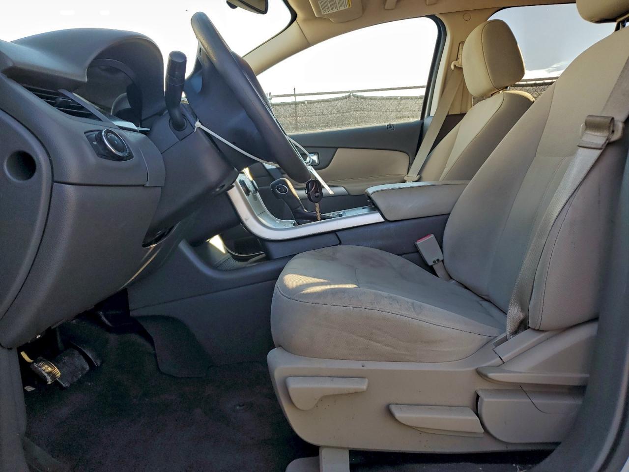 Ford Edge Se Image 8