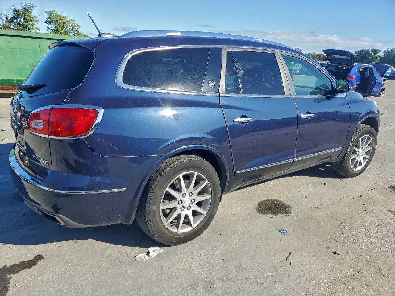 Buick Enclave Image 8