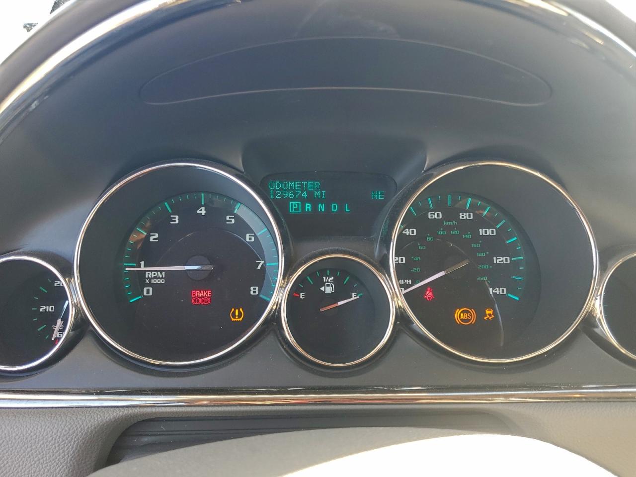 Buick Enclave Image 2