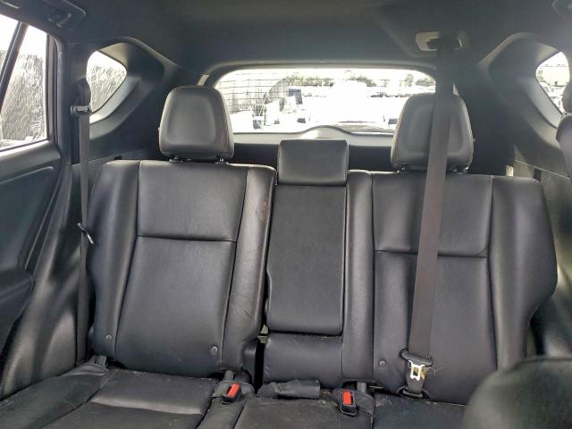 Toyota RAV4 Se Image 8