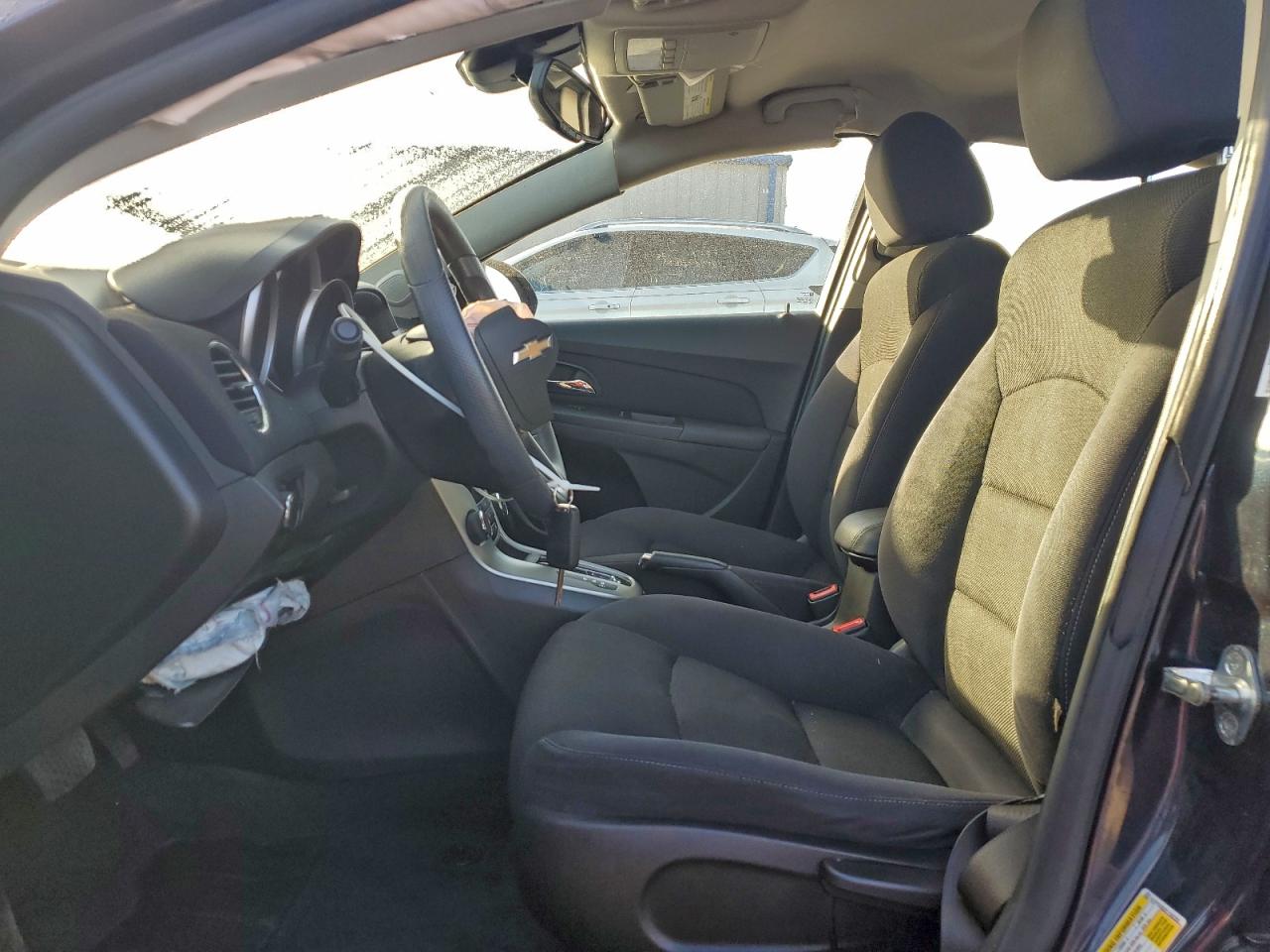 Chevrolet Cruze Lt Image 2