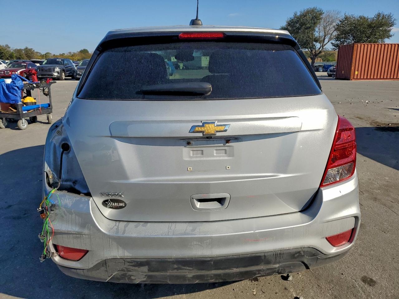 Chevrolet Trax Ls Image 5