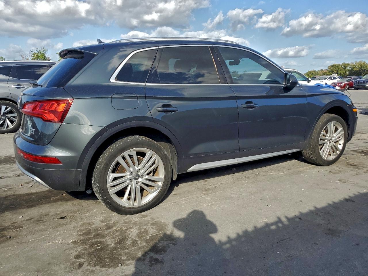 Audi Q5 Premium Plus Image 6