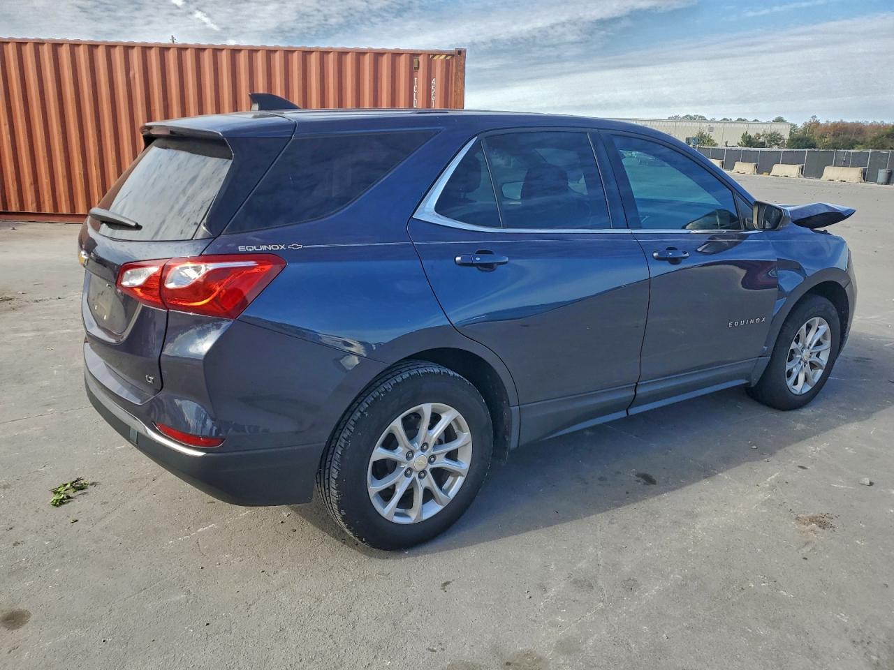 Chevrolet Equinox Lt Image 2