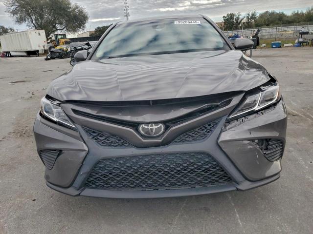 Toyota Camry L Image 5