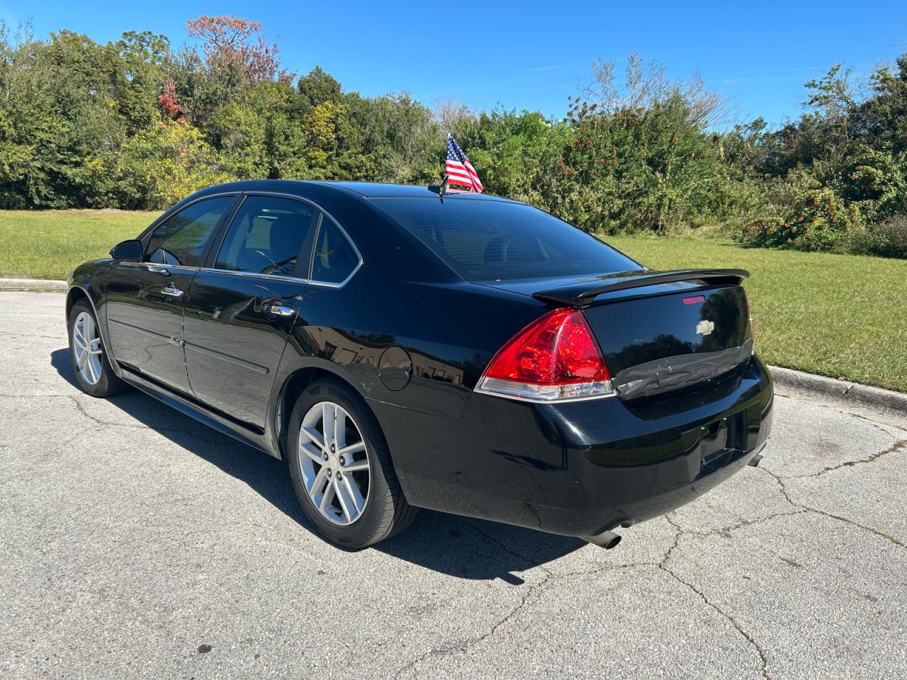 Chevrolet Impala Ltz Image 4