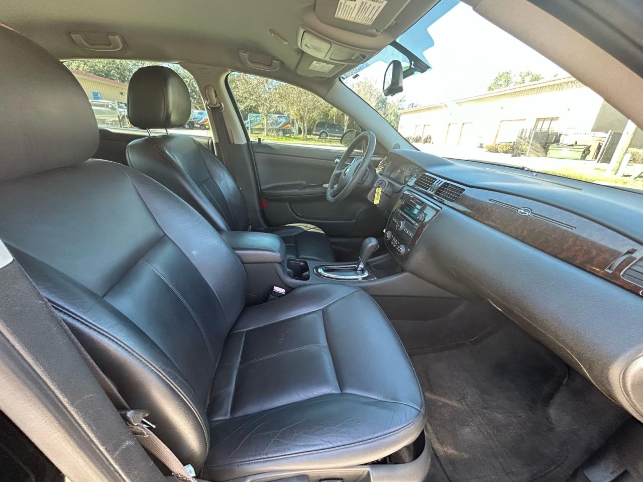 Chevrolet Impala Ltz Image 2