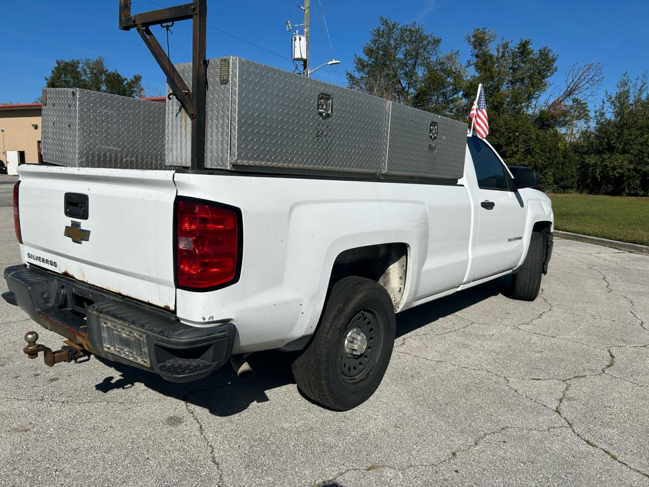 Chevrolet Silverado C1500 Image 5