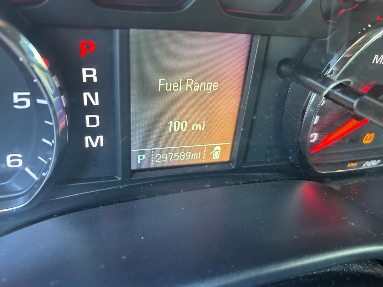 Chevrolet Silverado C1500 Image 3