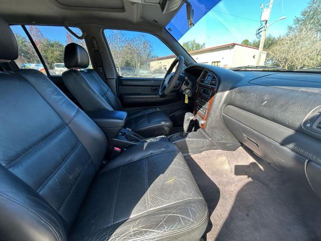 Nissan Pathfinder Le Image 3