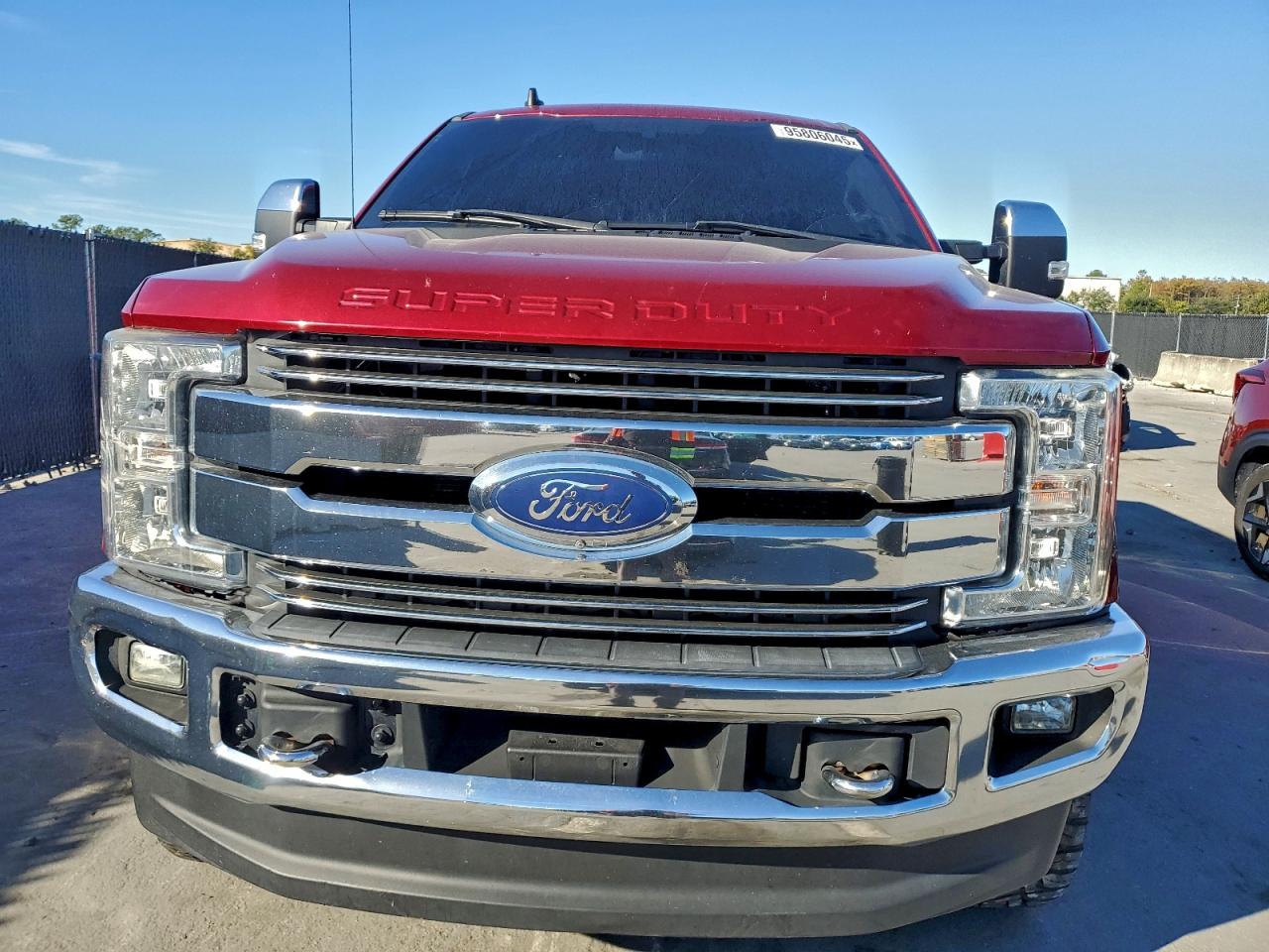 Ford F-250 Super Duty Image 12