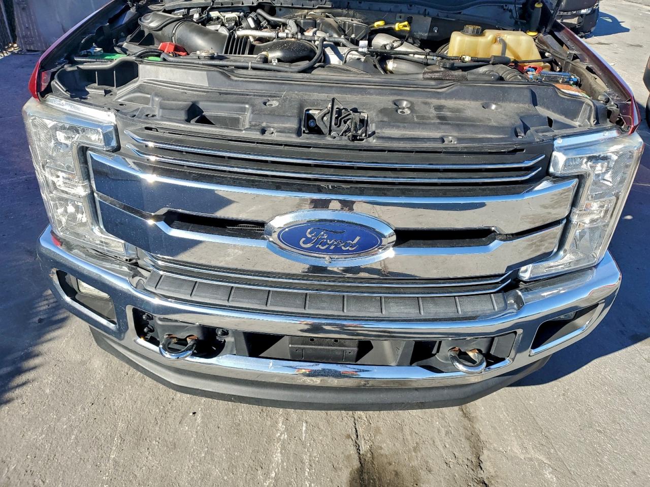 Ford F-250 Super Duty Image 9