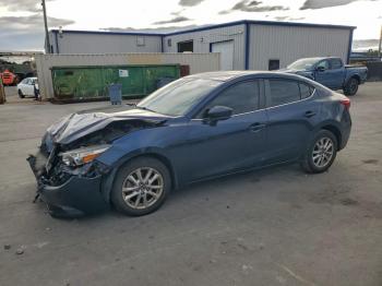  Salvage Mazda 3