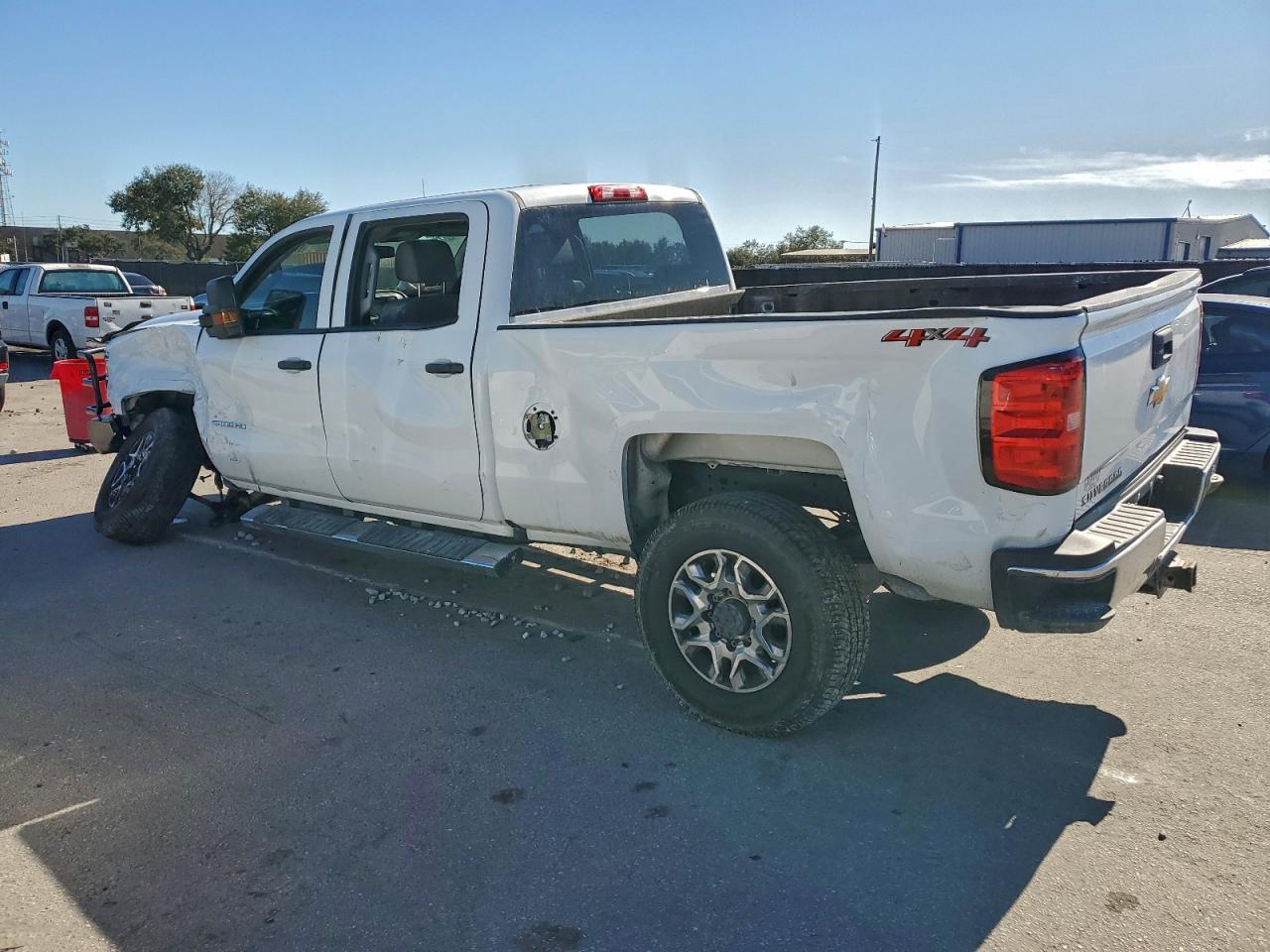 Chevrolet Silverado K2500 Heavy Duty Image 4