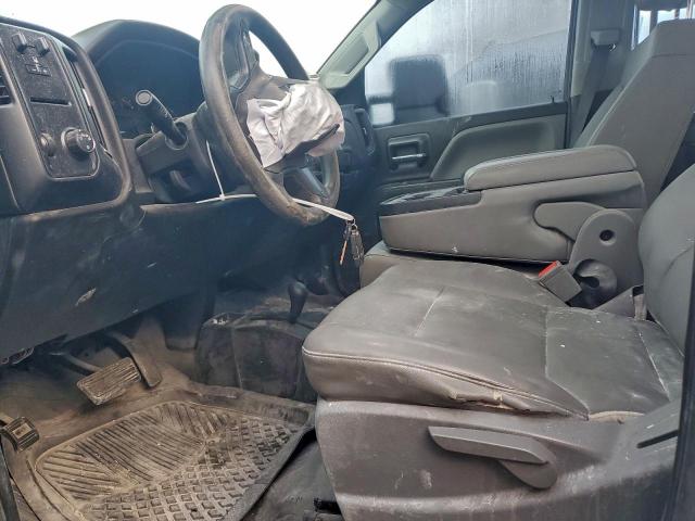 Chevrolet Silverado K2500 Heavy Duty Image 11