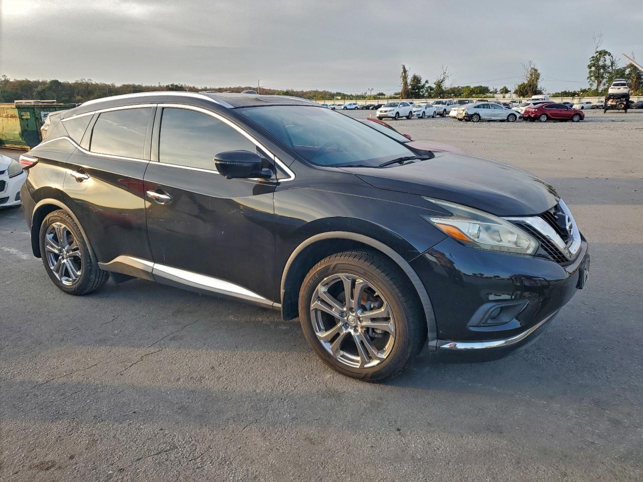 Nissan Murano S Image 4