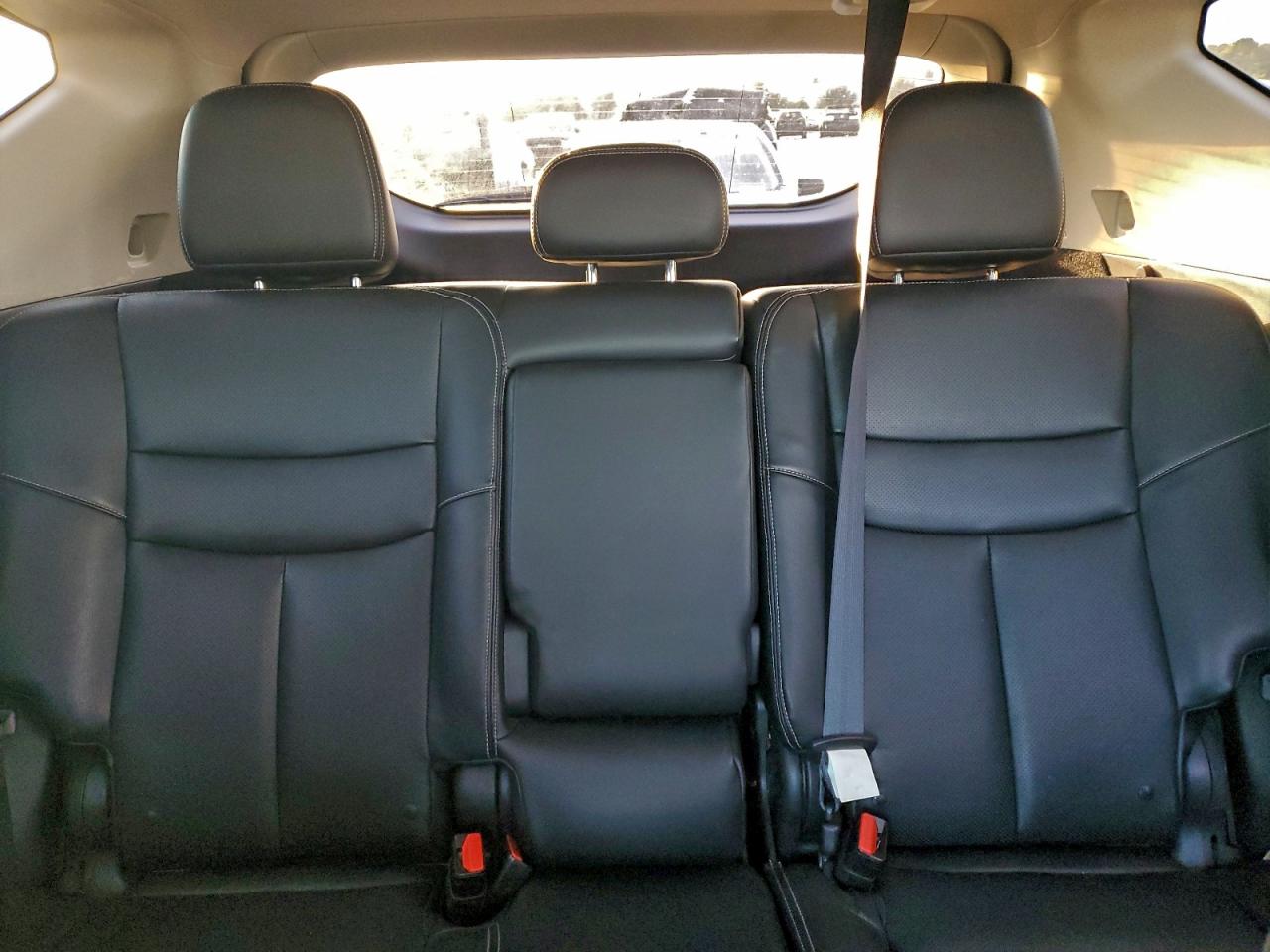 Nissan Murano S Image 7