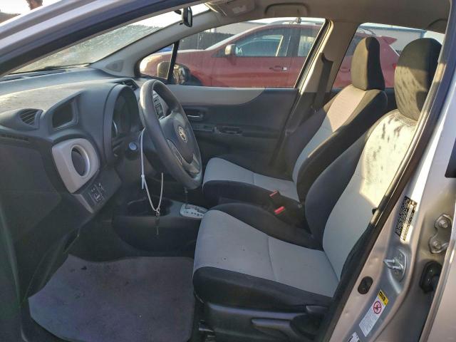 Toyota Yaris Image 3