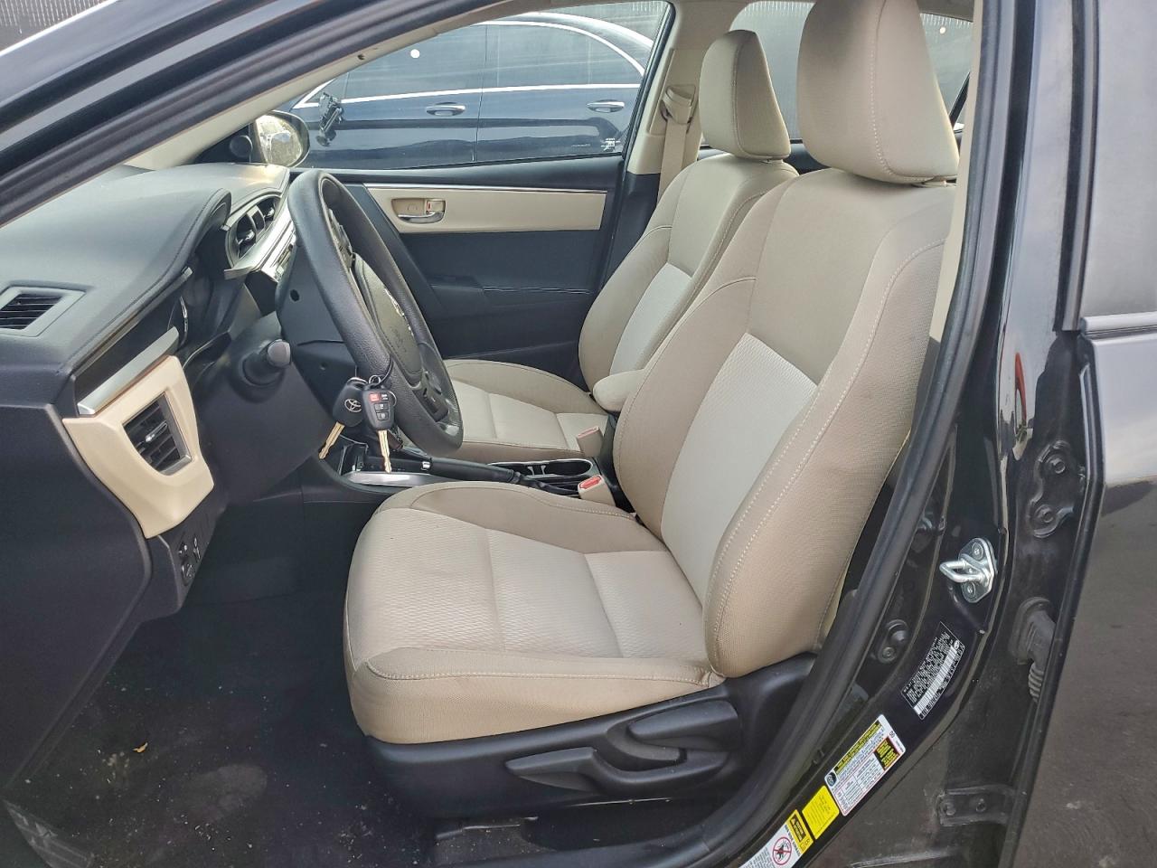 Toyota Corolla L Image 5