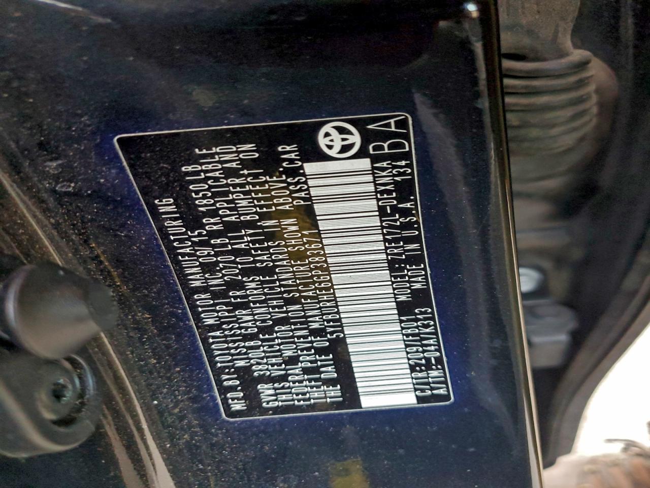 Toyota Corolla L Image 8