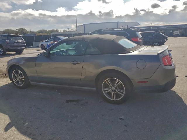 Ford Mustang Image 4