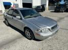 Volvo S40 1.9t Image 1