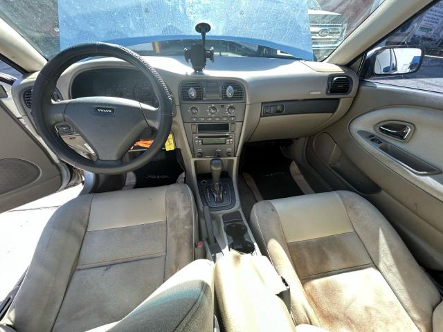 Volvo S40 1.9t Image 6