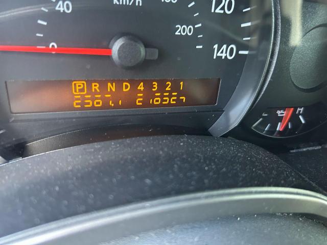 Nissan Titan Xe Image 8