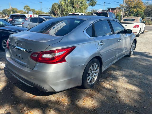 Nissan Altima 2.5 Image 9