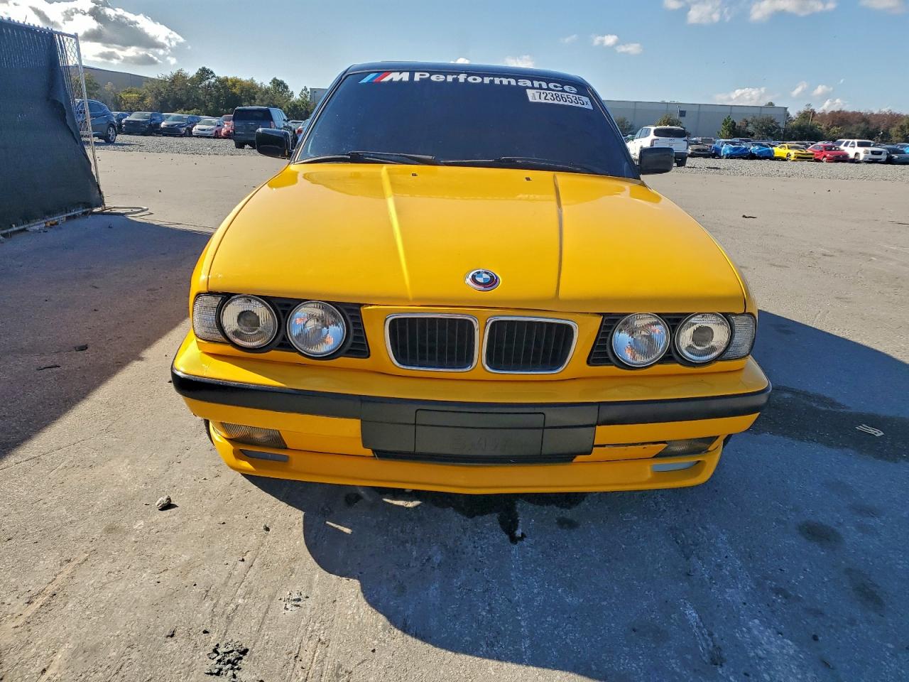 BMW 5 Series I Image 4