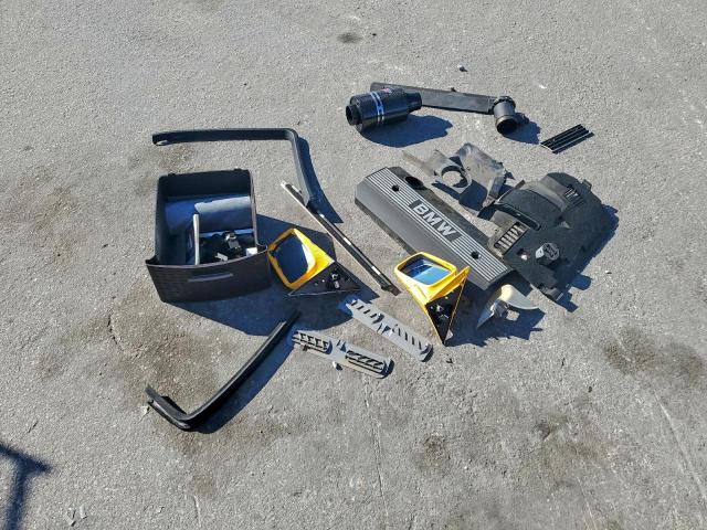 BMW 5 Series I Image 12