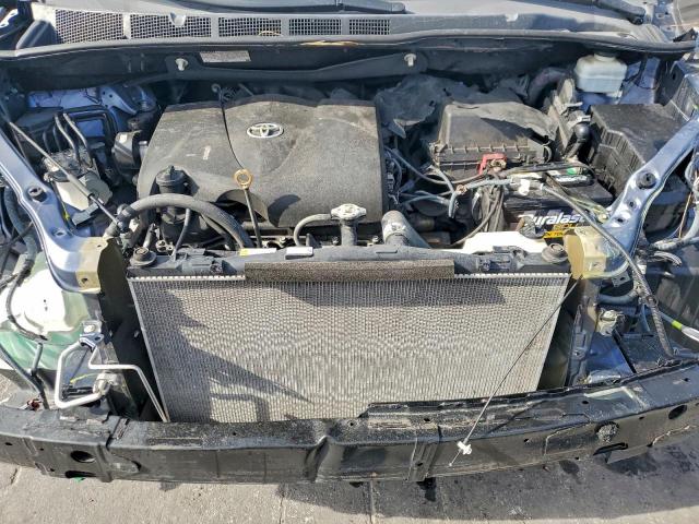 Toyota Sienna Xle Image 13