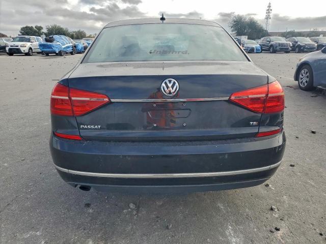 Volkswagen Passat S Image 6