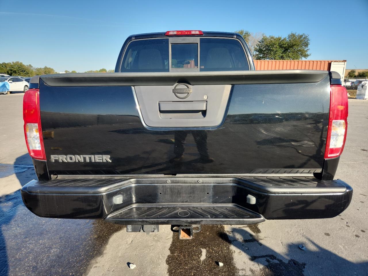 Nissan Frontier S Image 11