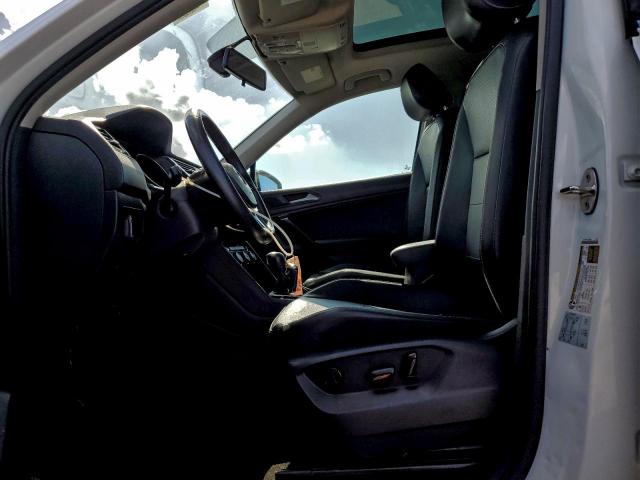 Volkswagen Tiguan Se Image 6