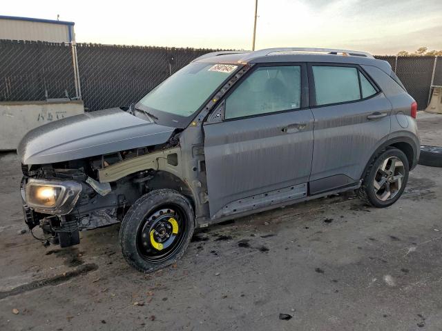  Salvage Hyundai VENUE